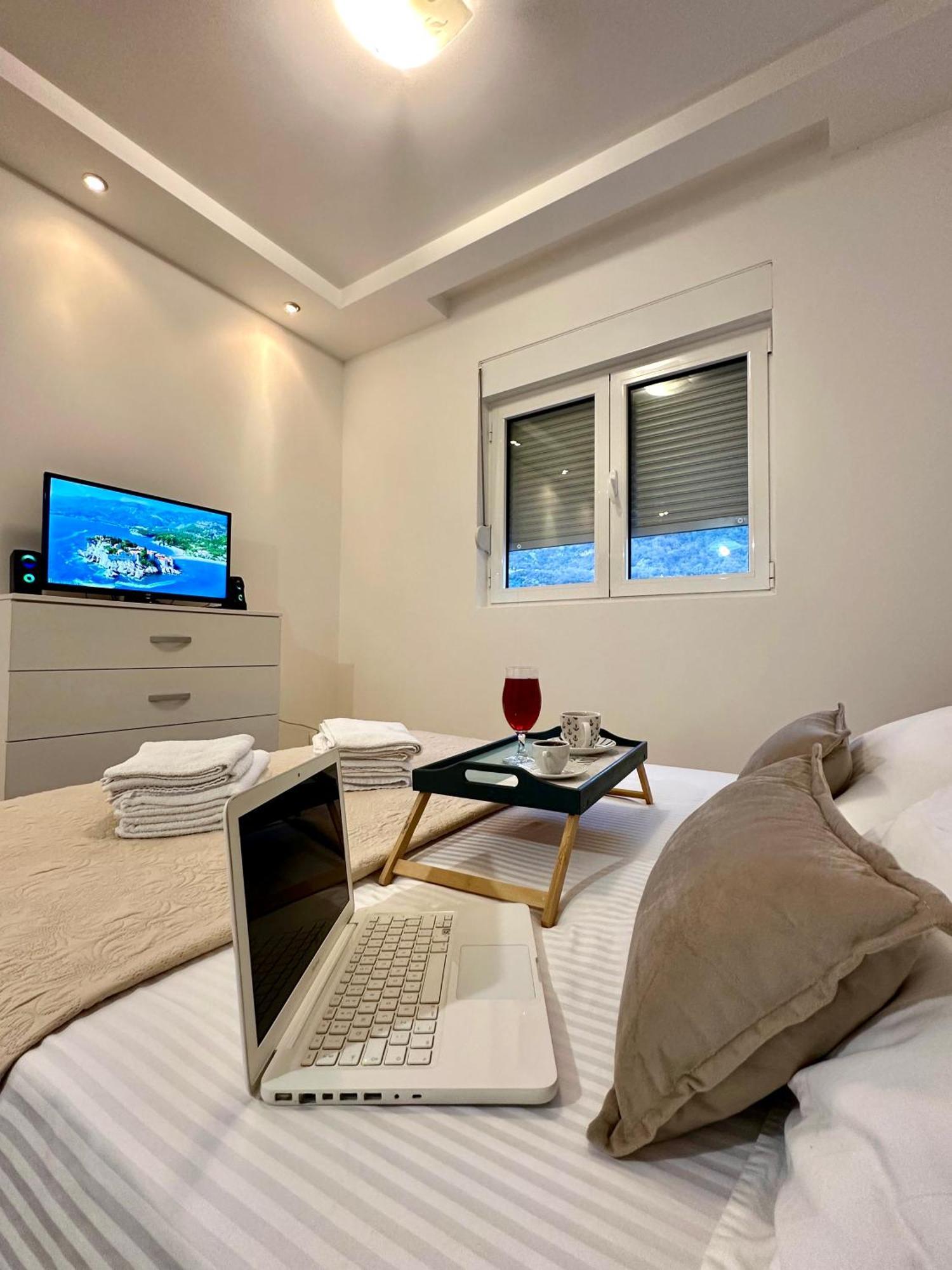 Lux Superior Apartment 120M2 In Heart Of Budva Exterior photo